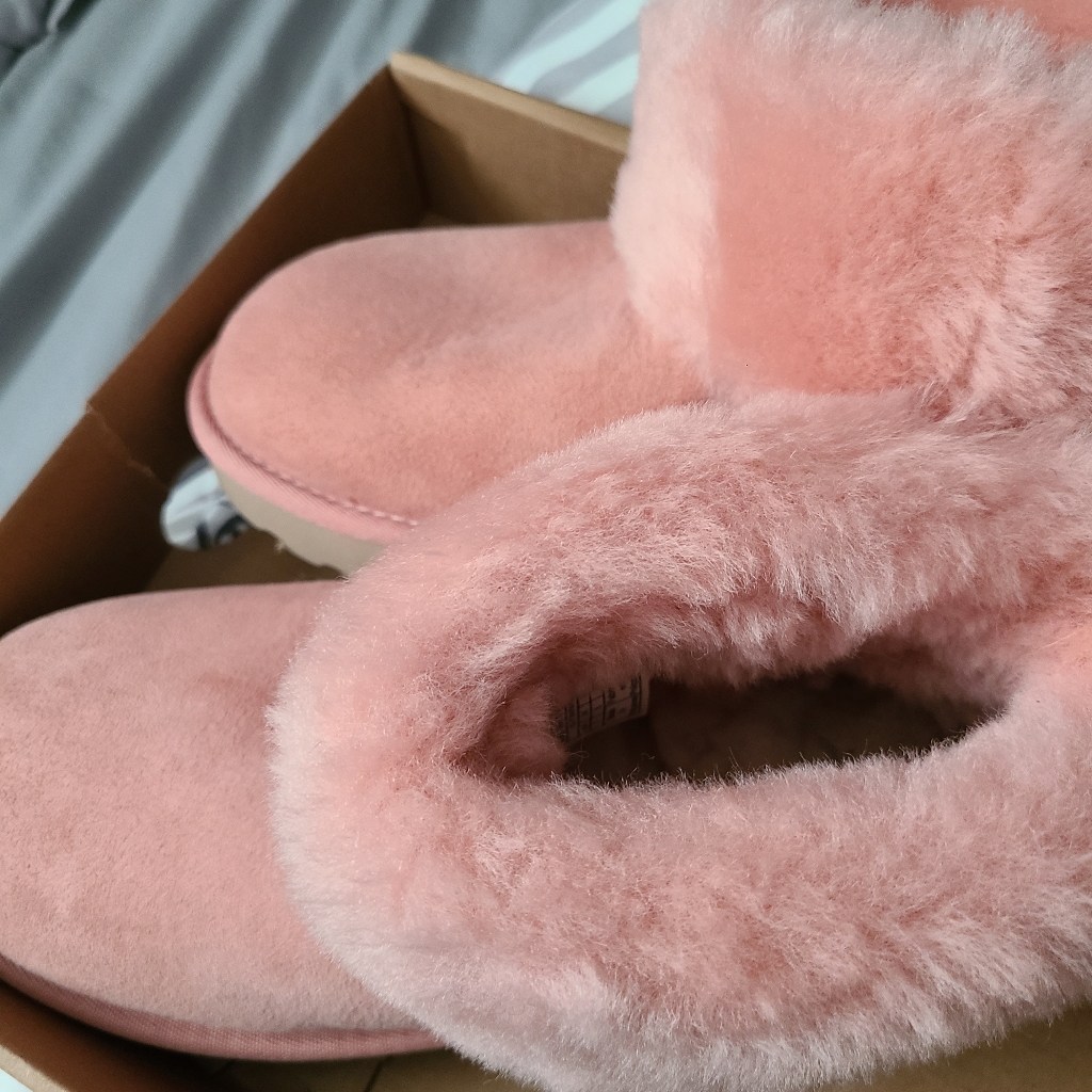 Pink Ugg